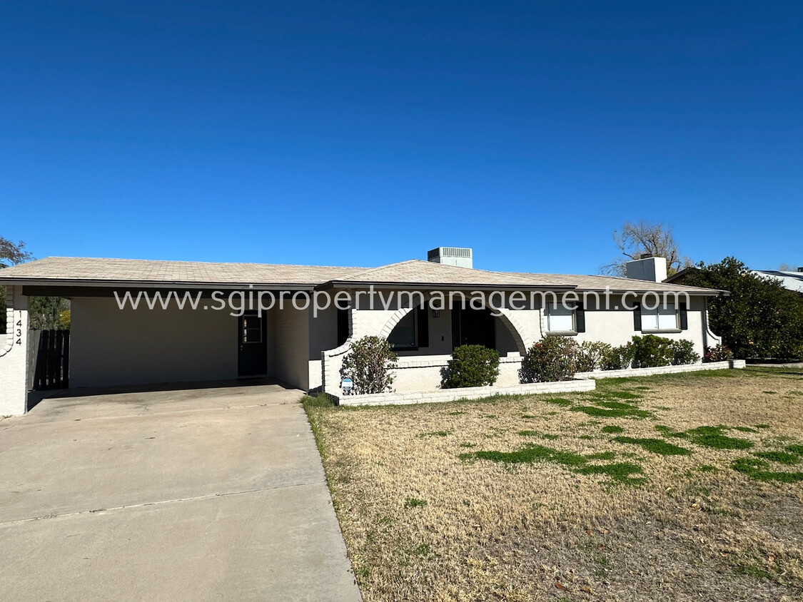 Foto principal - Highly upgraded Mesa home