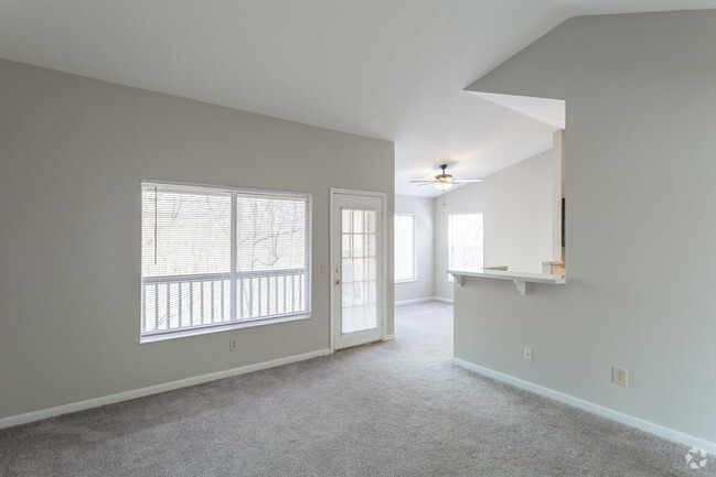 2BR, 2BA with fireplace - 1,033 SF - Mitchel's Park