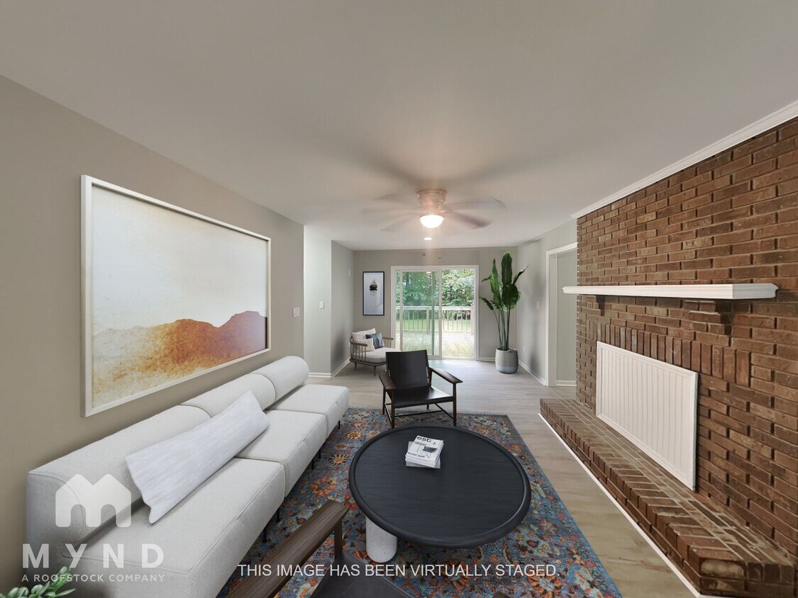 Foto principal - 4620 Hickory Grove Rd