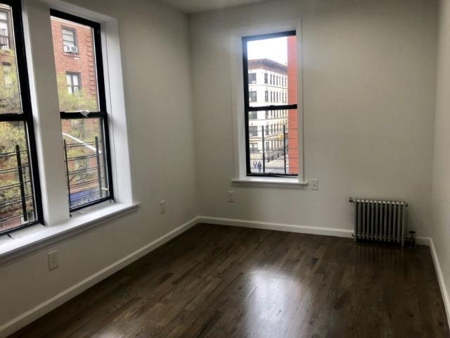 Foto del edificio - 3 bedroom in NEW YORK NY 10033