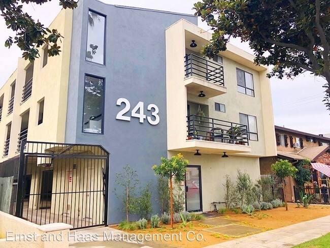 Foto del edificio - 243 Temple Ave