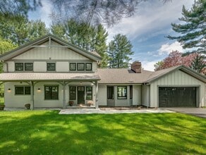 Building Photo - 1111 Hardscrabble Rd