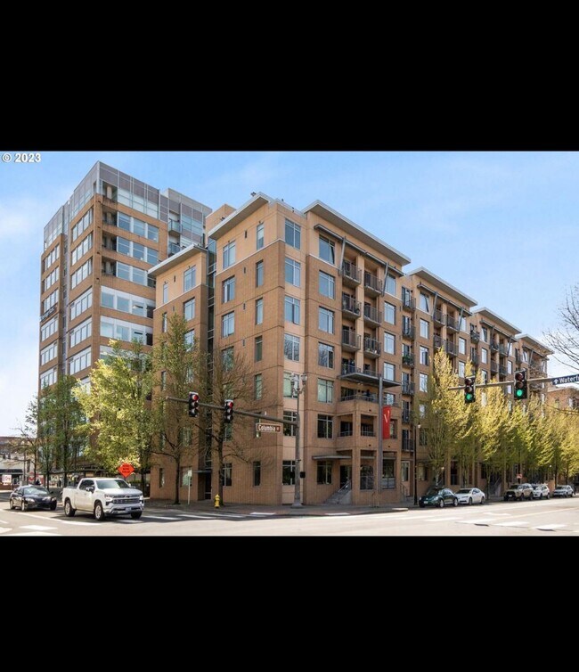 Building Photo - 701 Columbia St
