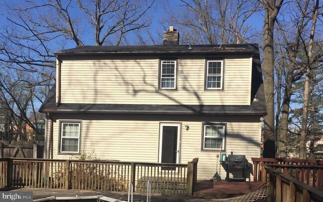 Building Photo - 3603 Sussex Rd