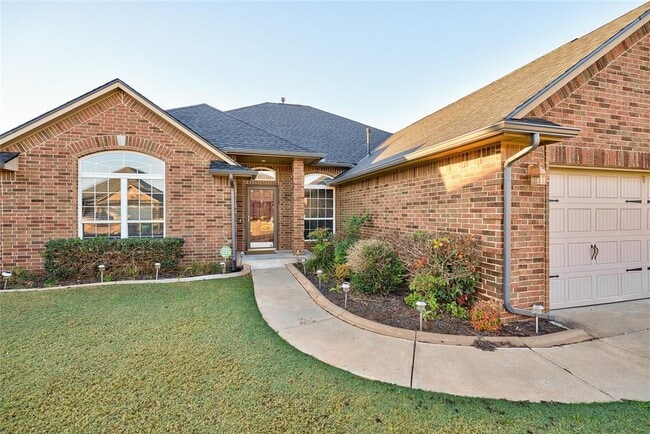 Building Photo - 7508 NW 134th St