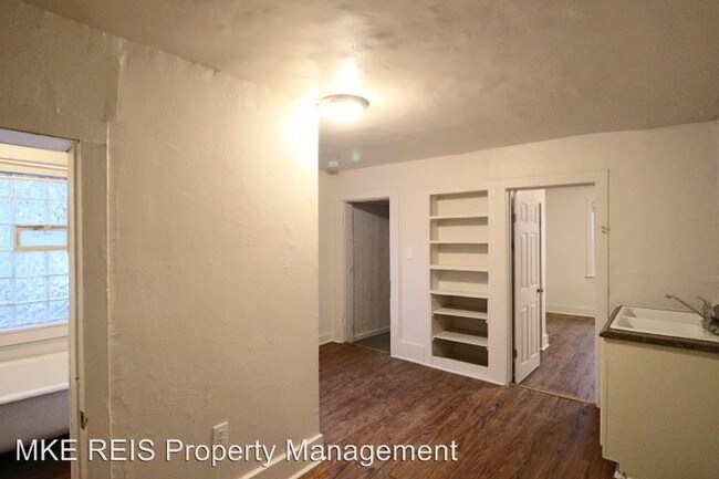 Building Photo - 2454 N 7th St