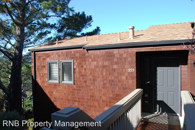 Building Photo - 1 br, 1 bath House - 555 Headlands Court