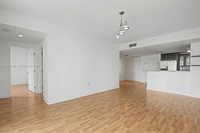 Foto del edificio - 1250 S Miami Ave