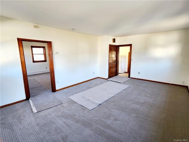 Building Photo - 48 Ramapo Ave