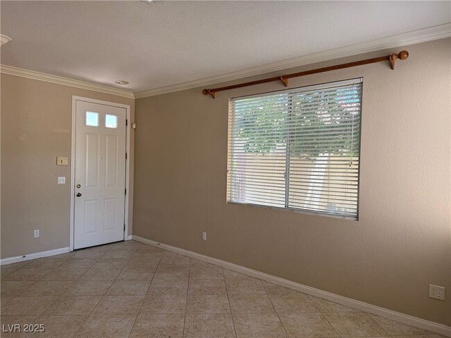Building Photo - 301 Jacaranda Arbor St