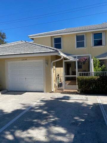 Foto del edificio - 12844 Woodmill Dr