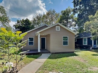 Building Photo - 1501 W 10th Ave