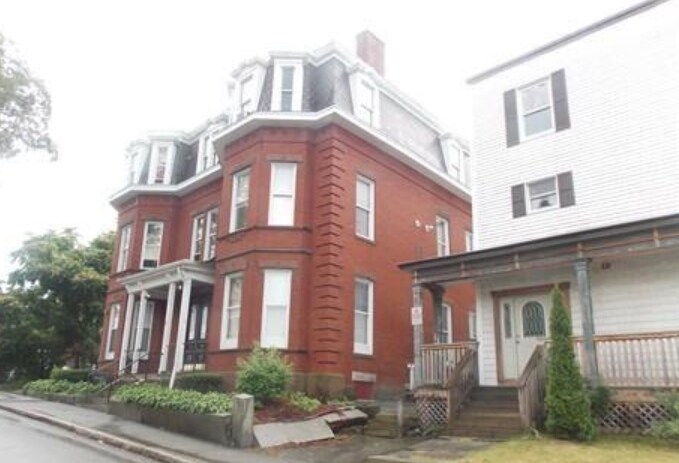 Primary Photo - 7 Sycamore St