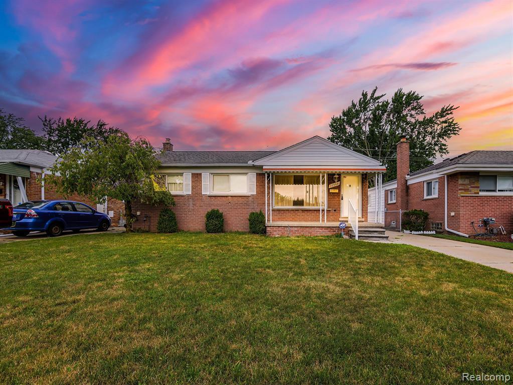 Foto principal - 32508 Avondale St