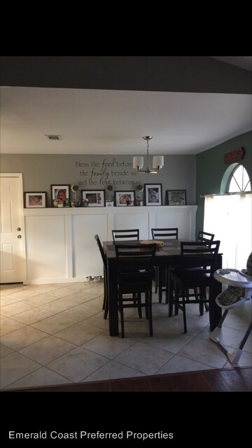 Foto del edificio - 1615 Campbell Dr W