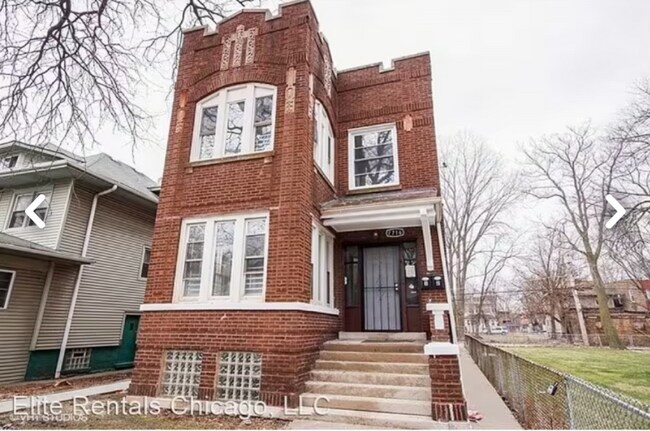 Building Photo - 7716 S Green St