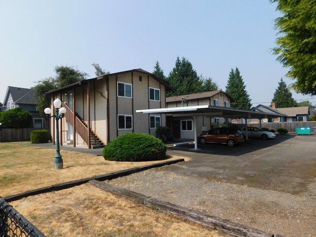 Building Photo - Sounder Apartments