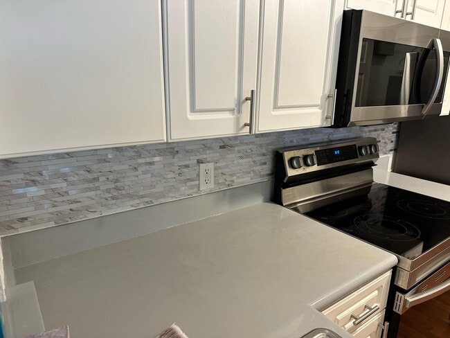 Building Photo - 2725 Anzio Ct