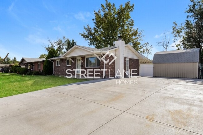 Building Photo - Charming 4 bedroom home in Denver!