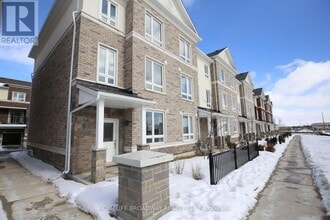 Building Photo - 72 Imperial College Ln