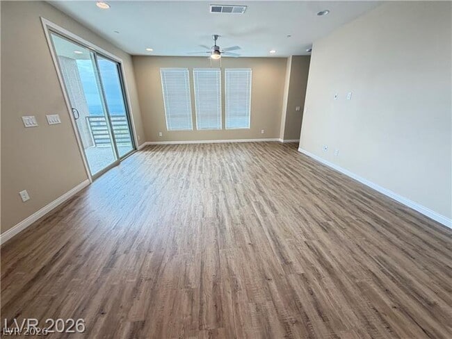 Building Photo - 1741 N Desert Foothills Dr