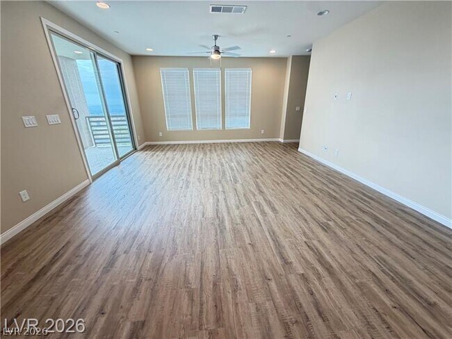 Foto del edificio - 1741 N Desert Foothills Dr