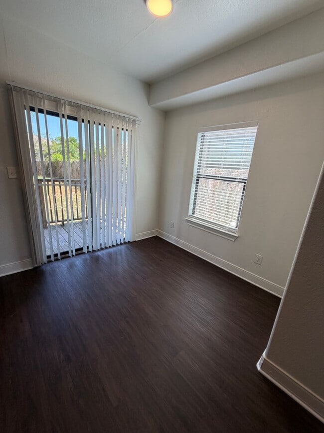 Building Photo - 146 Keo Kea Ct