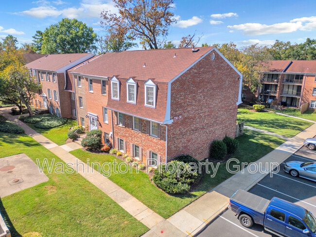 Photo - 736 Quince Orchard Blvd Apartment