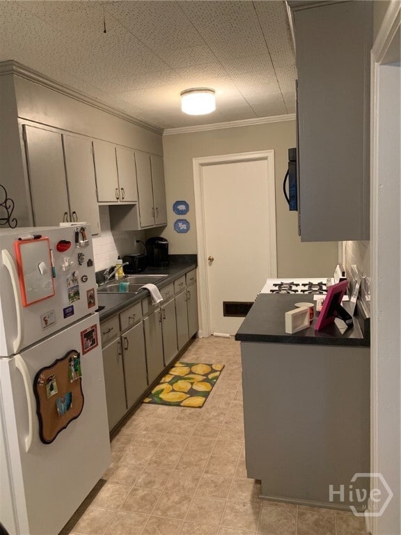 Building Photo - 210 E Rutherford St