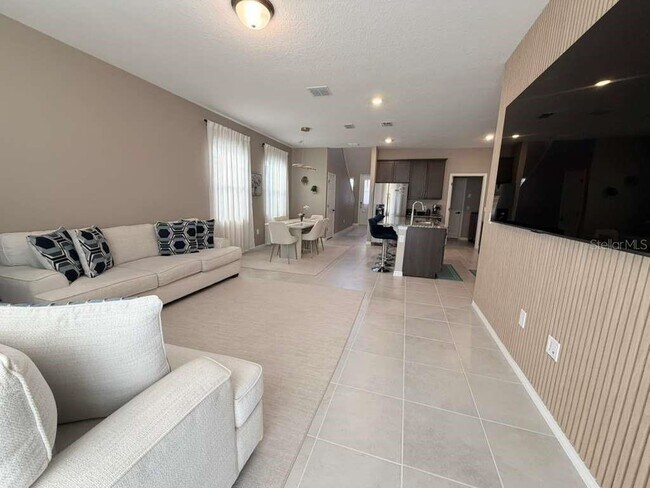 Foto del edificio - 2293 Treasure Hill St