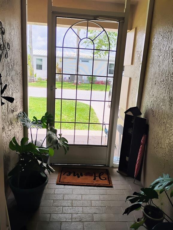 Foto del edificio - 14441 Dulce Real Ave