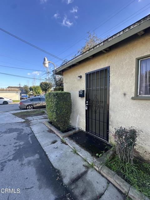 Foto del edificio - 17000 Downey Ave