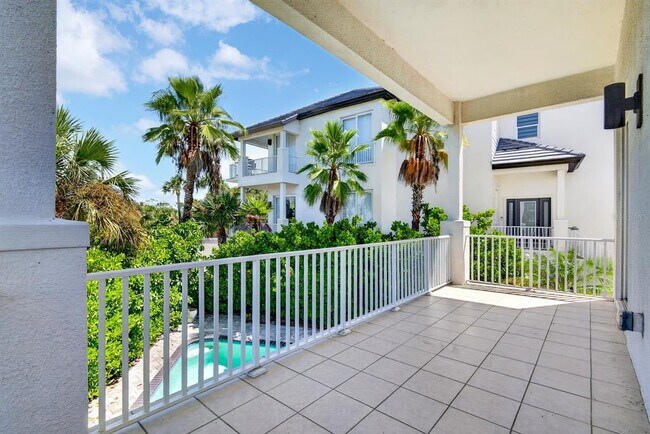 Building Photo - 6900 Bochi Cir