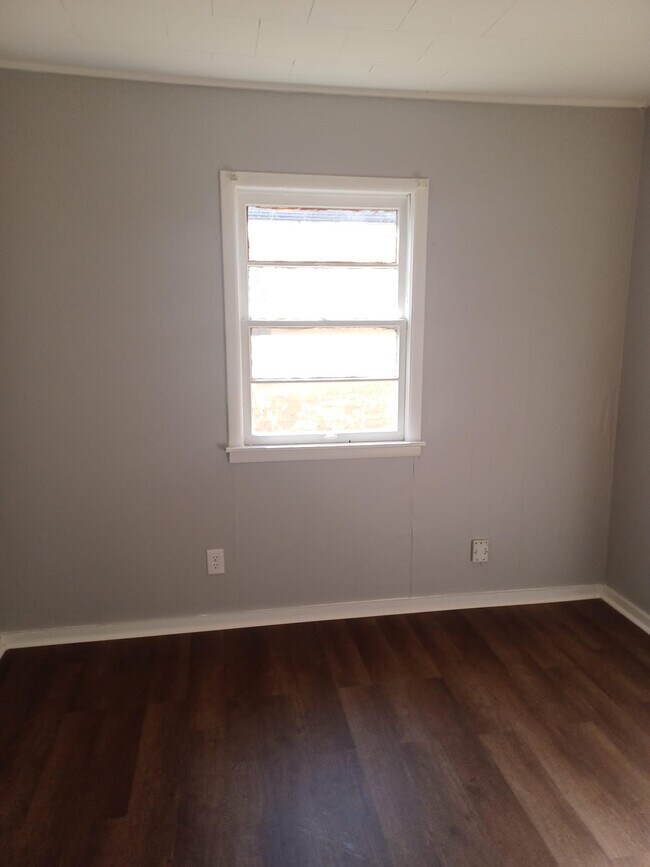 Colón 5 - 1301 20th St N