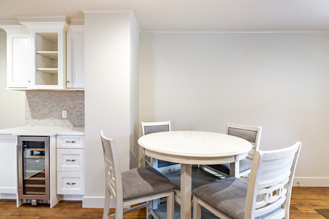 Foto del edificio - 19b Newtown Ln