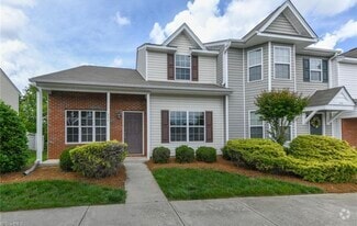 Building Photo - 636 Grasswren Way