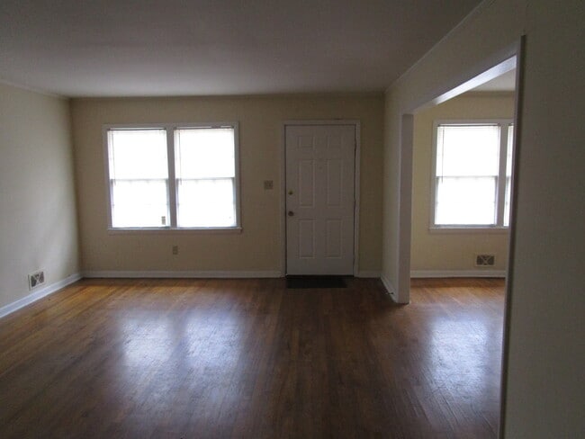 3 BR, 2 BA House - 3 BR, 2 BA House