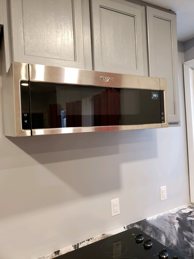 132 Pilgrim St, Highland Park, MI 48203 Townhouse for Rent in