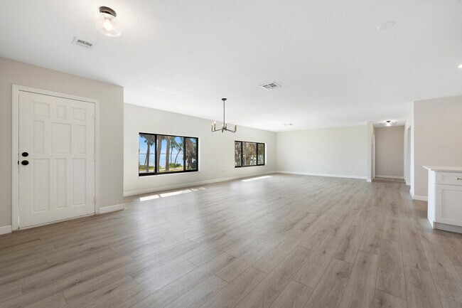 Foto del edificio - 4003 S Indian River Dr