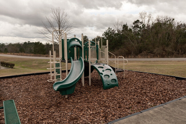 Building Photo - Sizemore Creek Apartments