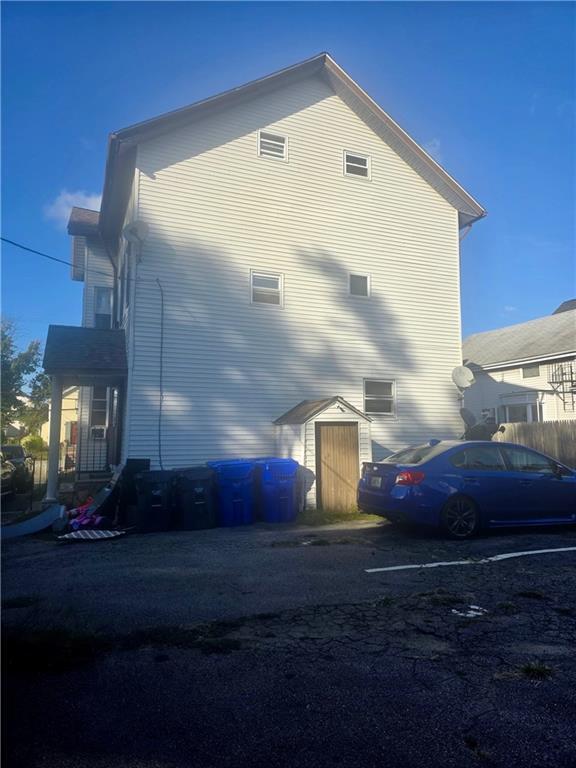 Building Photo - 105 Central Ave