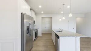 Foto del edificio - 9431 Cavalier Wy