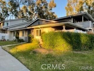 Primary Photo - 2425 Coventry Cir