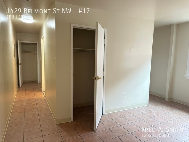 Building Photo - 1429 Belmont St NW