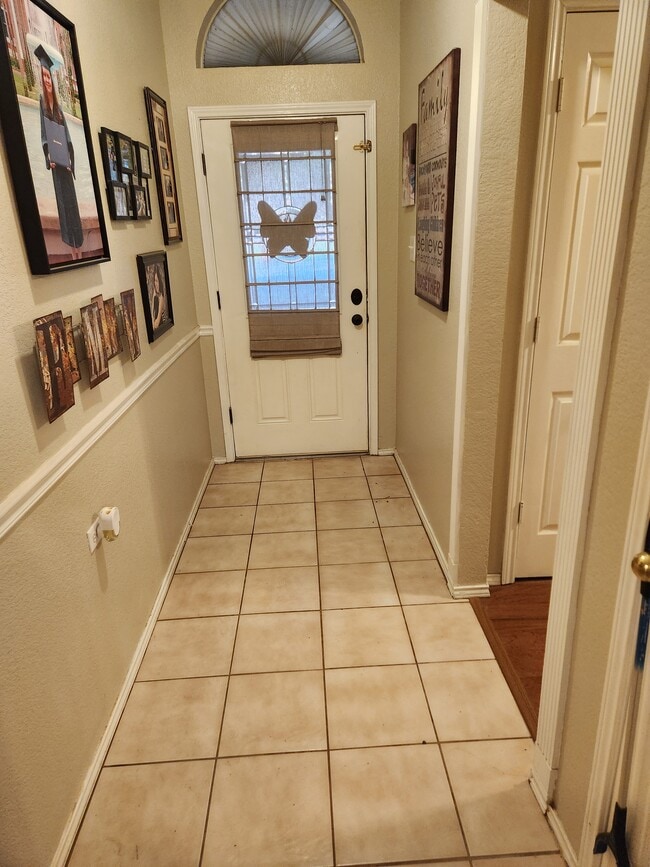Building Photo - 17233 Cory Ray Ln