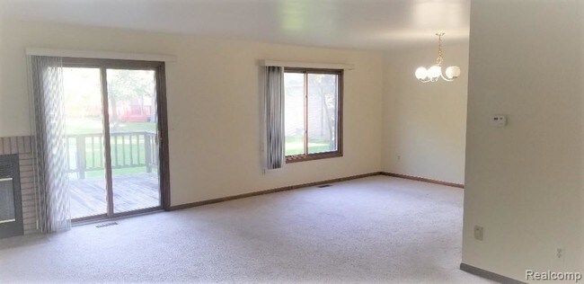 Foto del edificio - 41314 Ambercrest Dr