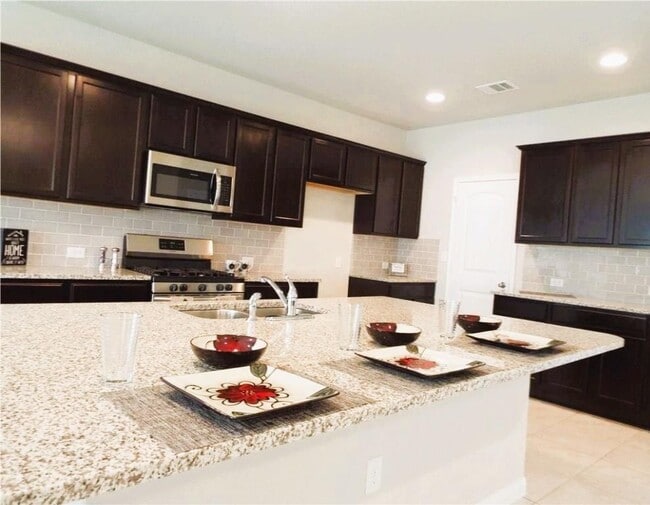 Building Photo - 1148 La Conterra Blvd