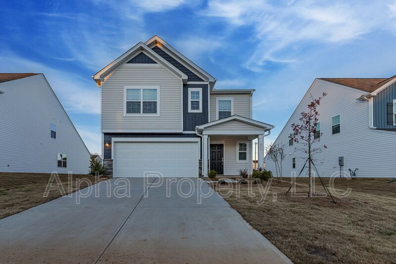 Foto principal - 211 Wintersweet Wy