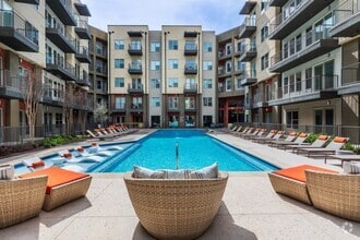 Building Photo - Vantage at Spring Creek
