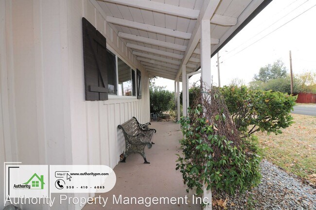 Foto del edificio - 3 br, 2 bath House - 5744 Mountain View